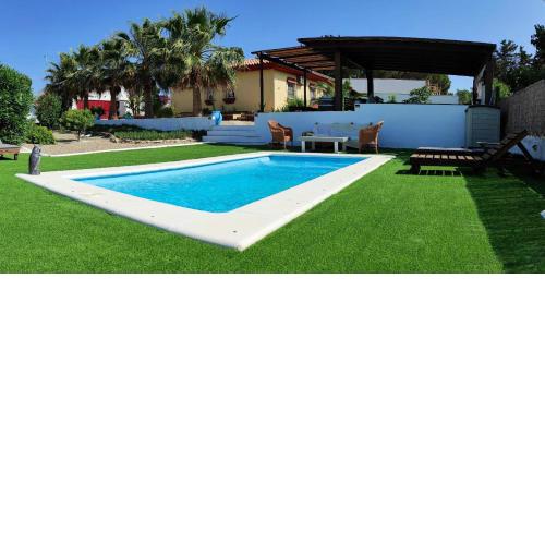 3 bedrooms villa with private pool enclosed garden and wifi at Chiclana de la Frontera 2 km away from the beach