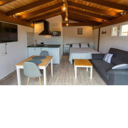 3 Casita-Estudio con Jardín en la playa