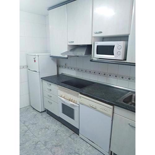 3 dormitorios con Piscina (Ref.D1)