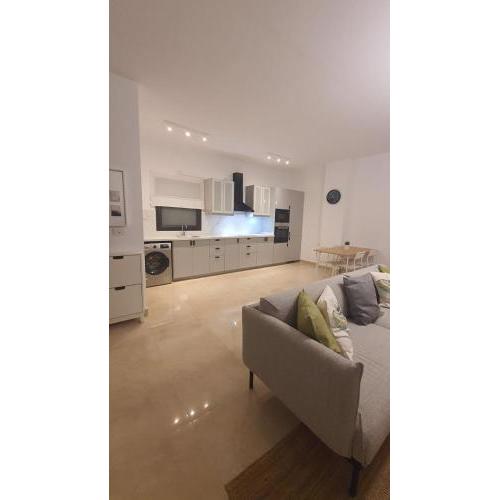 3 in 1 Lux Chalet in Hacienda Bay Resort. [Families Only]