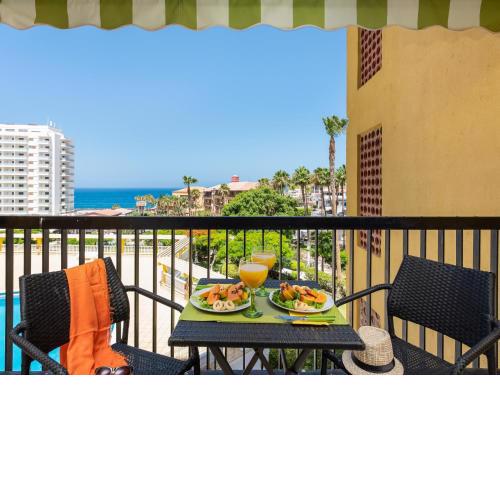 32 BRIGHT COPACABANA ocean view free WiFi