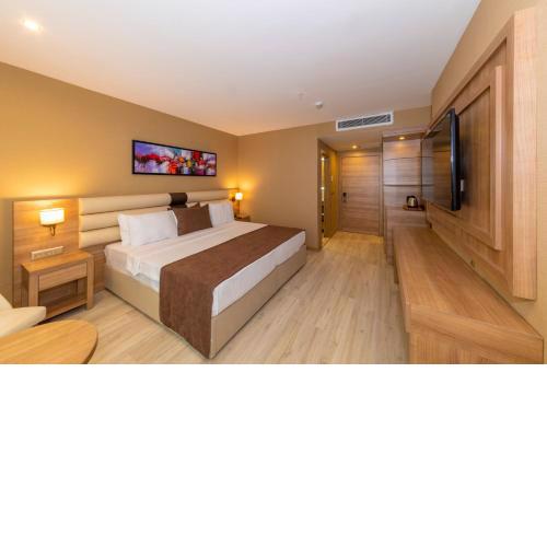 38 Hotel