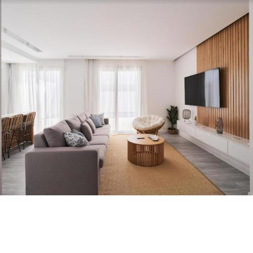 3bedroom apartment with a private pool
