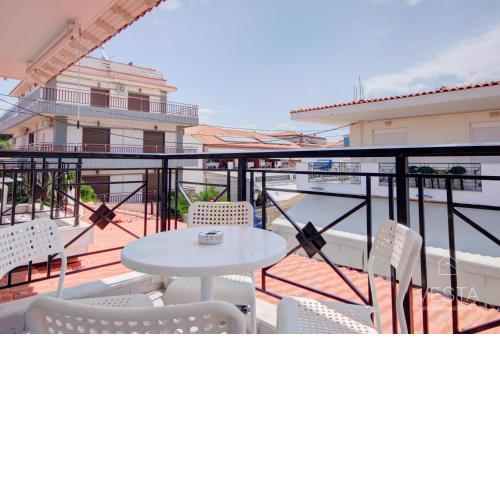 4 apartments in Hanioti