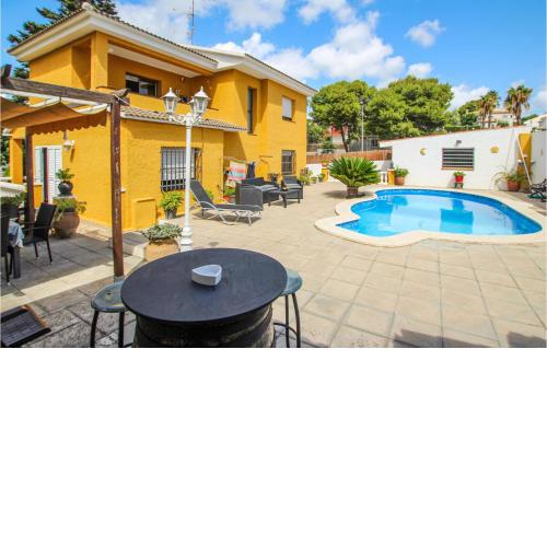 4 bedroom accommodation in Segur de Calafell