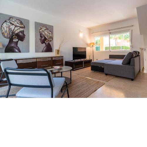 4-bedroom townhouse with views of La Concha in Nueva Andalucía, Marbella