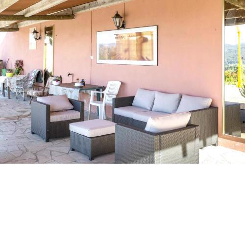 4 bedrooms house with furnished terrace and wifi at Carboeiro de Francia