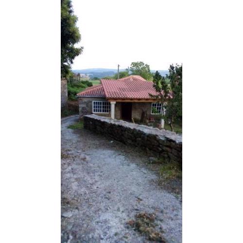 4 bedrooms house with garden and wifi at Lugo Galicia