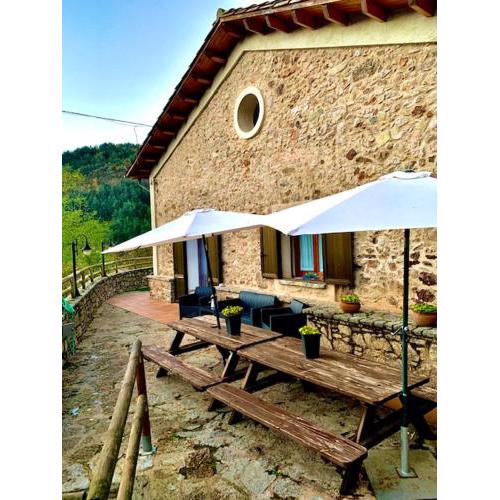 4 bedrooms house with terrace and wifi at Ogassa