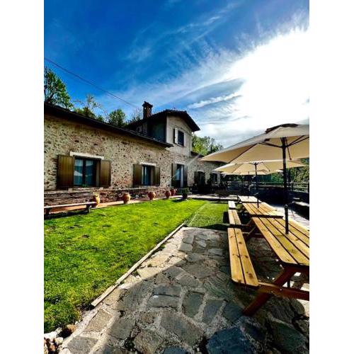 4 bedrooms house with terrace and wifi at Ogassa