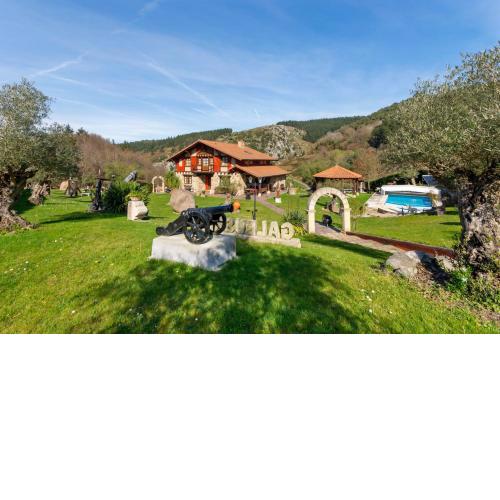 4 bedrooms villa with city view private pool and enclosed garden at Bizkaia
