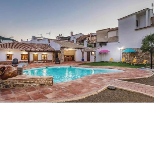 4 bedrooms villa with city view private pool and furnished garden at Mondron