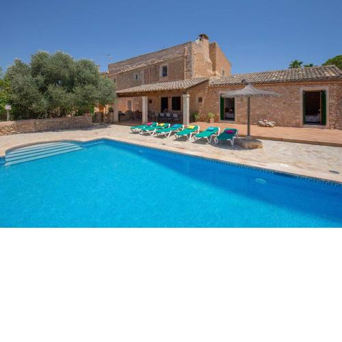 4 bedrooms villa with private pool enclosed garden and wifi at Felanitx