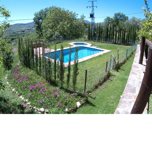 4 bedrooms villa with private pool enclosed garden and wifi at Ronda