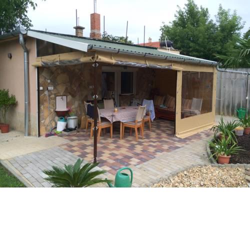 4 Pines Apartment
