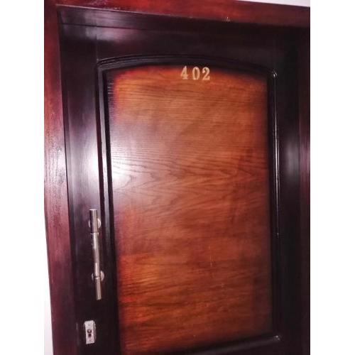 402 B