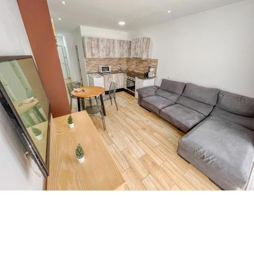 403 Apartamento nuevo con vista mar