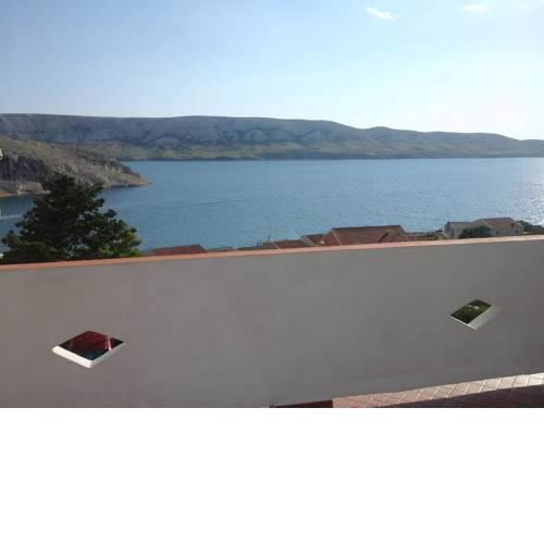 (4890-2) Apartment in Metajna with sea view, balcony, air conditioning, WiFi