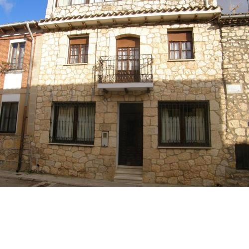 5 bedrooms house with city view and terrace at Banos de Valdearados