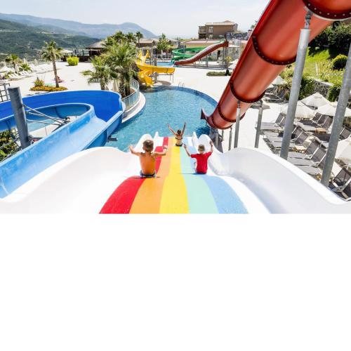 5 star private suite in Wydnham Golf Resort Kuşadası