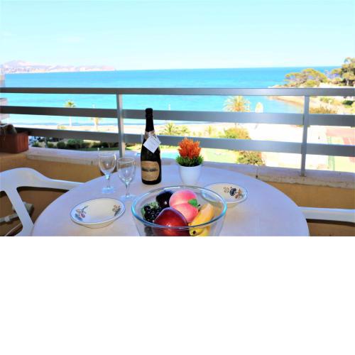 56C Vora vistas al mar parking y wifi