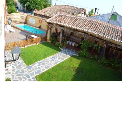 6 bedrooms villa with private pool and furnished garden at Campo de Cuellar
