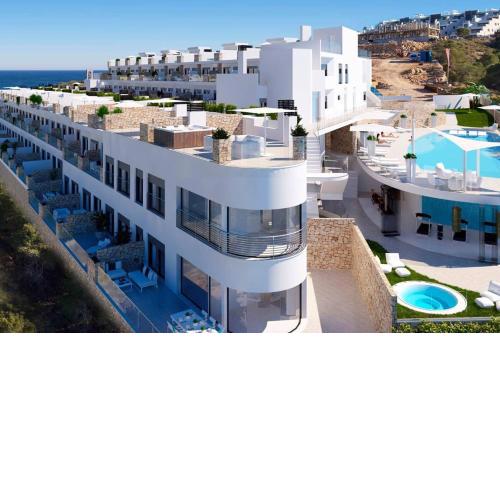 6 Lujo, playa y piscina en zona residencial