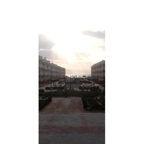 شاليه بقريه بلو لاجون راس سدر اسر فقط حد أقصي 6 افراد