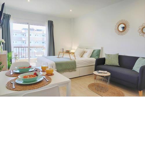 732 New Sea View Studio Las Americas +WIFI