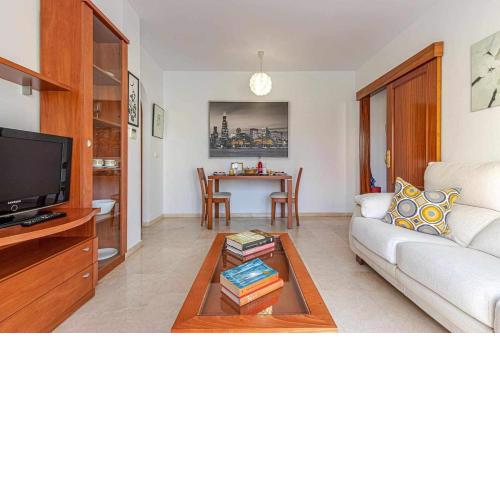 797 Holiday Rentals - Elegante apartamento para 2 en Torremolinos.