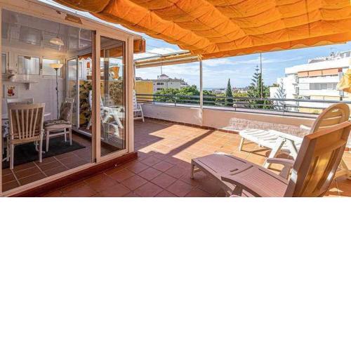 797 Holiday Rentals - Piso para 4 con amplia terraza al jardin y al mar