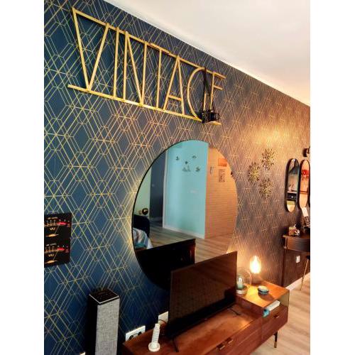 80s Loft ViNTAGE 15' Málaga Airport Free Guest Parking