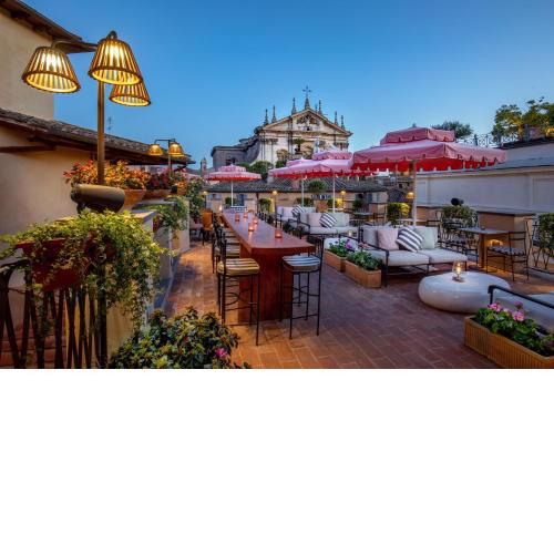9Hotel Cesari