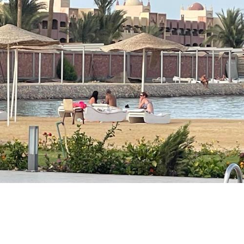 شقة احلامك علي البحر