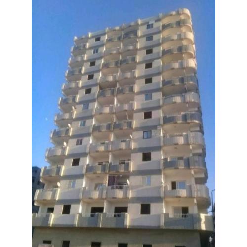 شقة مفروشة على شاطئ الزهور بالعجمي الإسكندرية