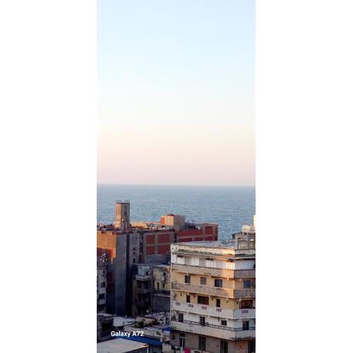 شقة مفروشة تري البحر