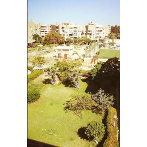 شقه بالحي الثامن ٦ أكتوبر