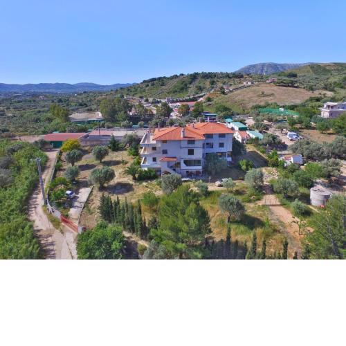 ΟΔΥΣΣΕΙΑ, κοντά σε αεροδρόμιο, λιμάνια και θάλασσες
