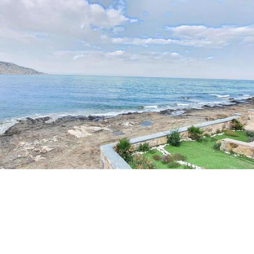 Σπίτι στους Βράχους