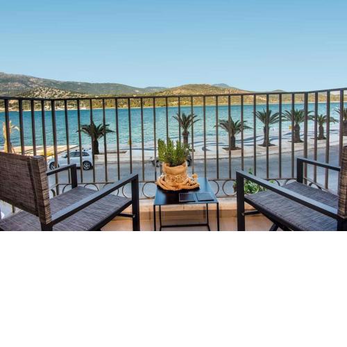 A & B Minimal Suite with Sea View in Argostoli