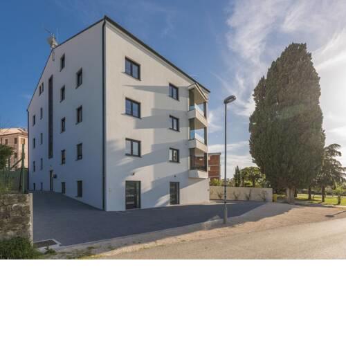 A charming apartment with balcony and sea view for 3 persons in Rovinj