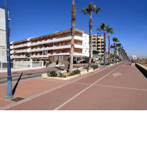 A H RENTALS Voramar apartamento