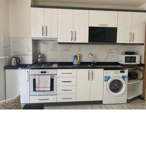 A House Where You Can Stay Whit PLEASURE İn The Center Of The City