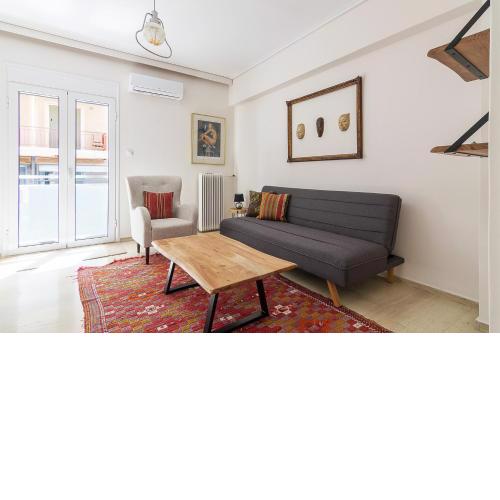 A Modern 2-bedroom Apartment near Areios Pagos