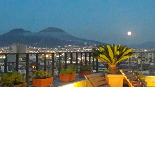 A wonderful penthouse in Naples