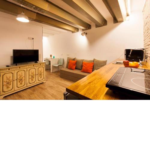 AB Sant Antoni Studio