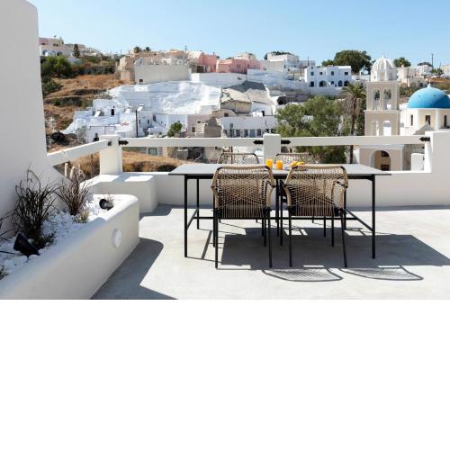Acave Santorini Suites