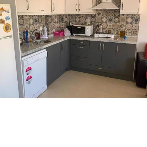 Accommodation in an apartment with a garden and balcony