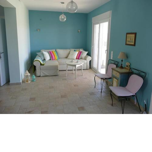 Acharavi, villa next to the beach