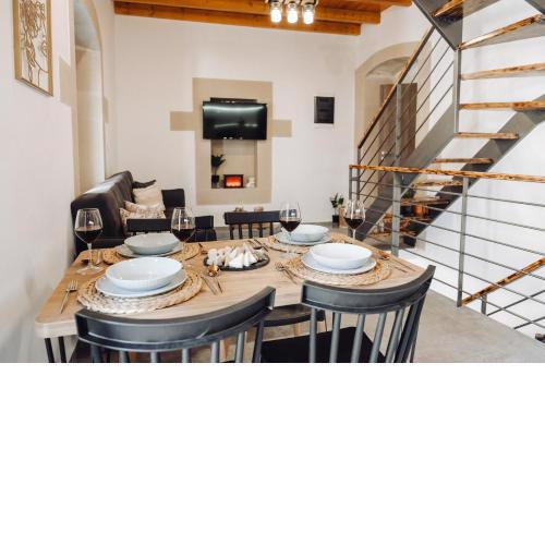 Achilleas cozy house